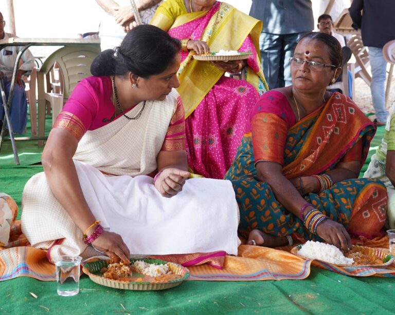 Kalvakuntla Kavitha visits Baswapur Reservoir displaced families