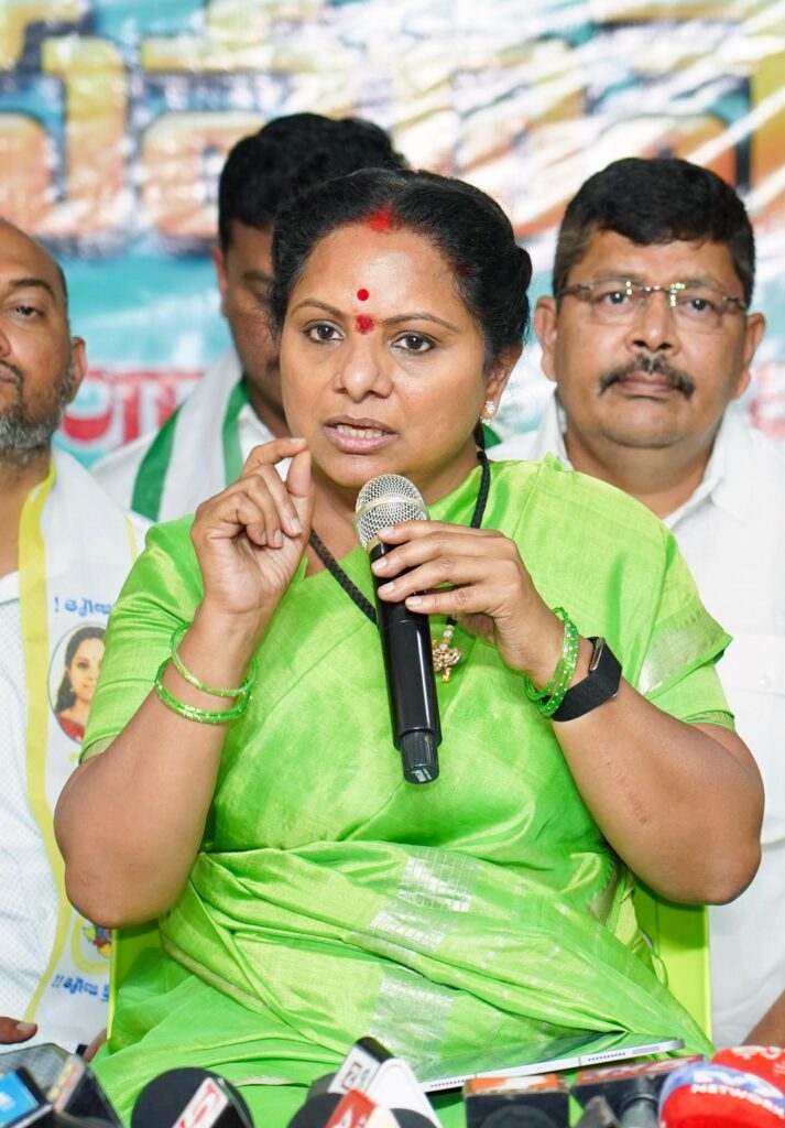 Kalvakuntla Kavitha demanding a white paper on tribal development at Bhadrachalam press meet