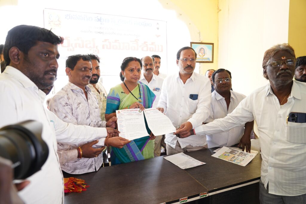 Kalvakuntla Kavitha calls for protection of goldsmith profession