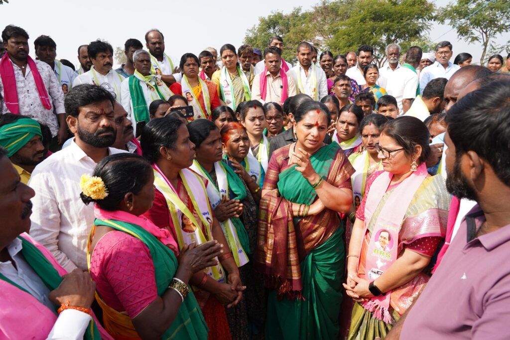 Kavitha alleges forced land acquisition for Triple R project