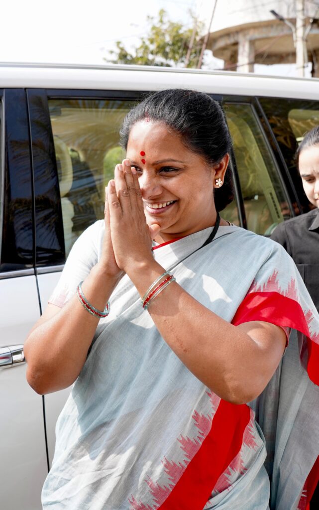 Kalvakuntla Kavitha inspects Vattam Reservoir in Nagar Kurnool