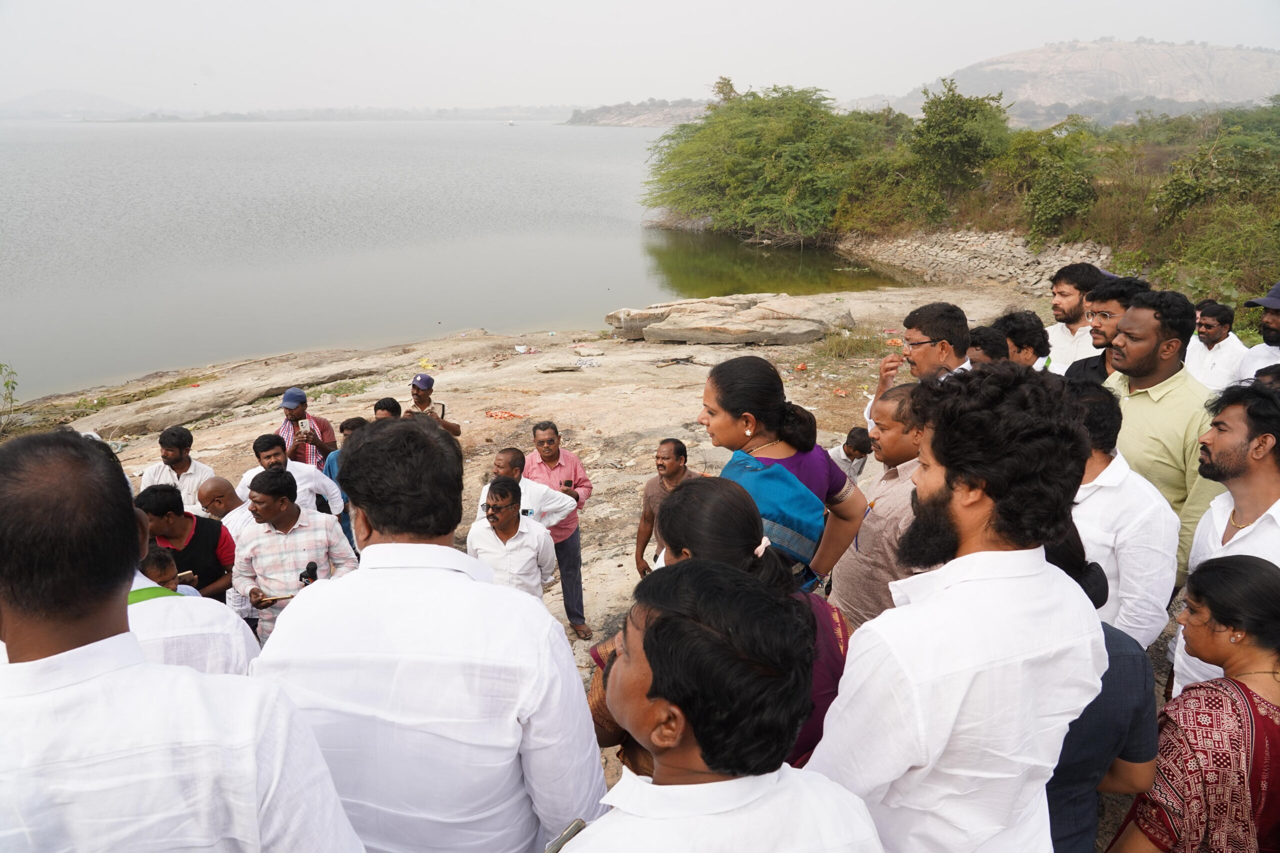 Janambata programme inspection of irrigation projects by Kavitha