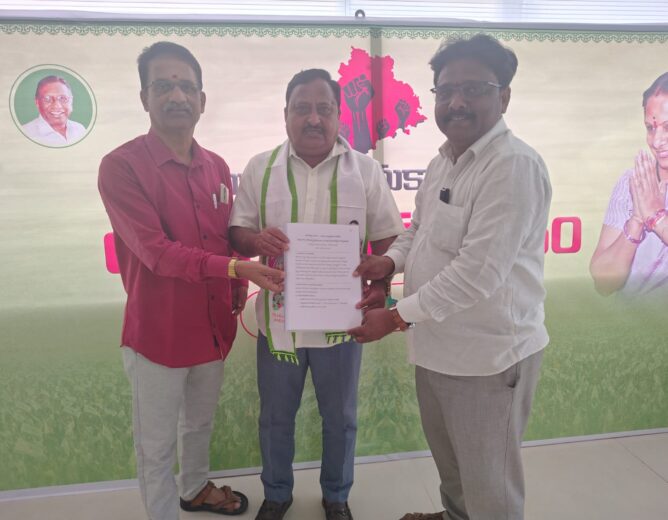 Literature committee report submission to Telangana Jagruthi