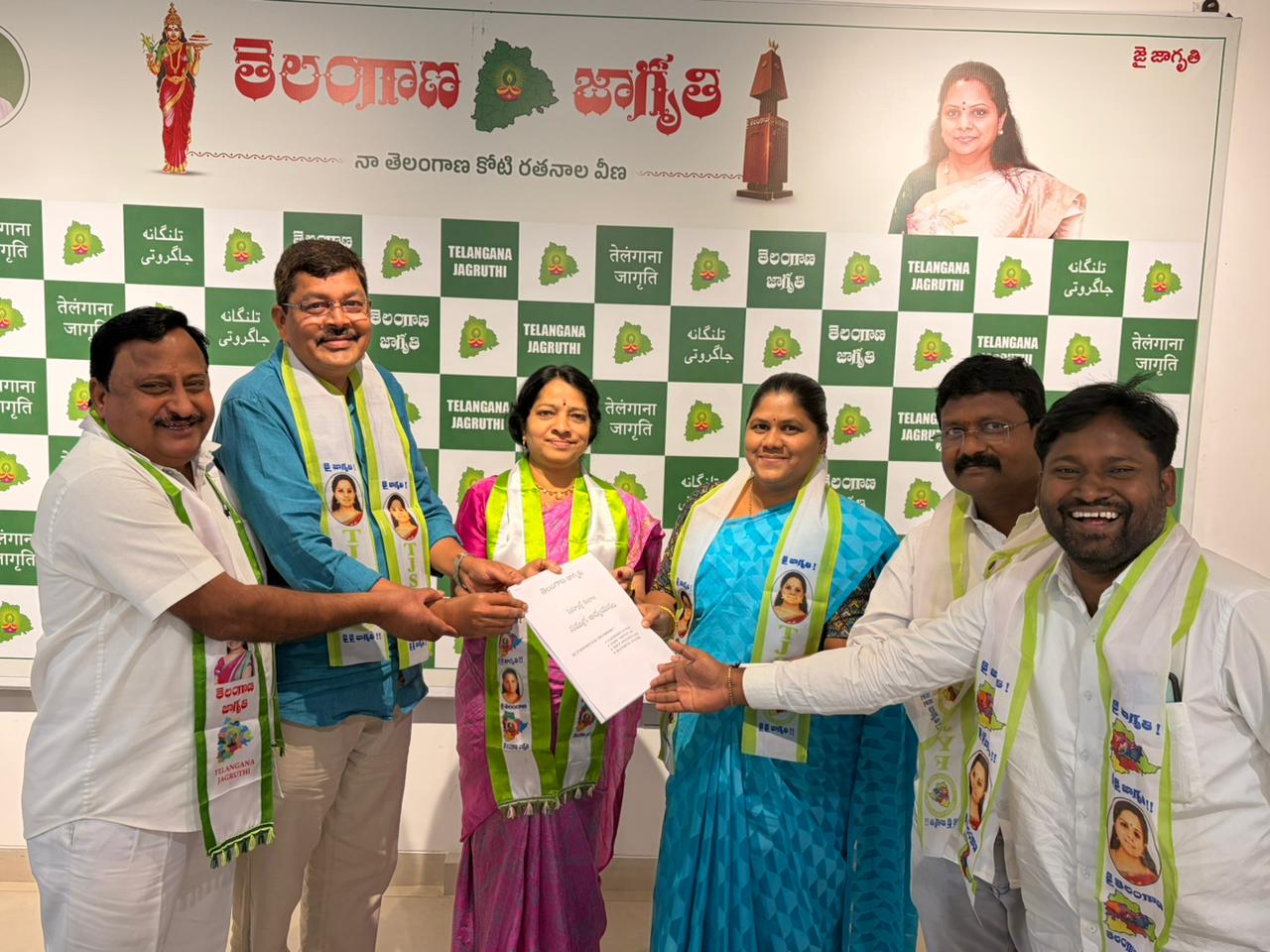 SC Committee report submission to Telangana Jagruthi