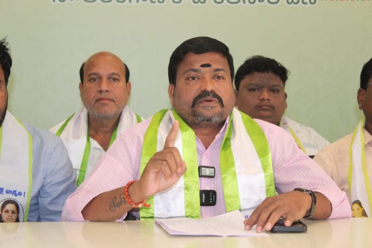 Jagruthi leaders address media at Banjara Hills office