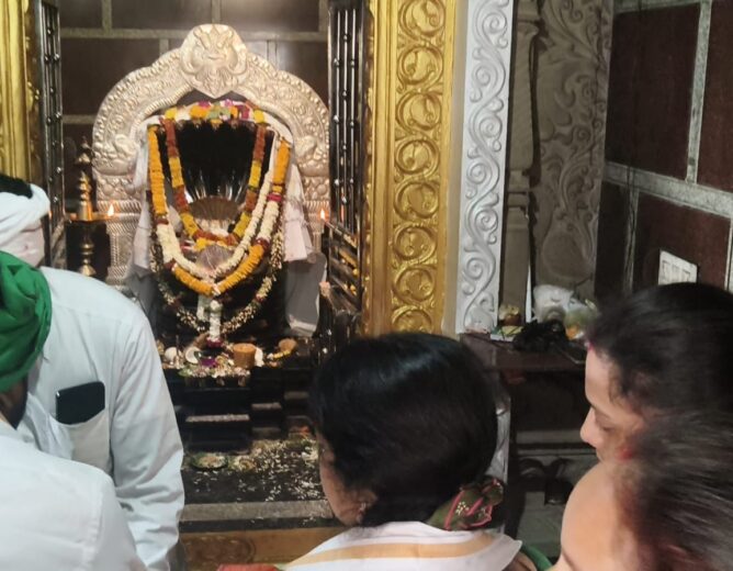 Telangana Jagruthi leaders visiting Nagoba Temple in Adilabad