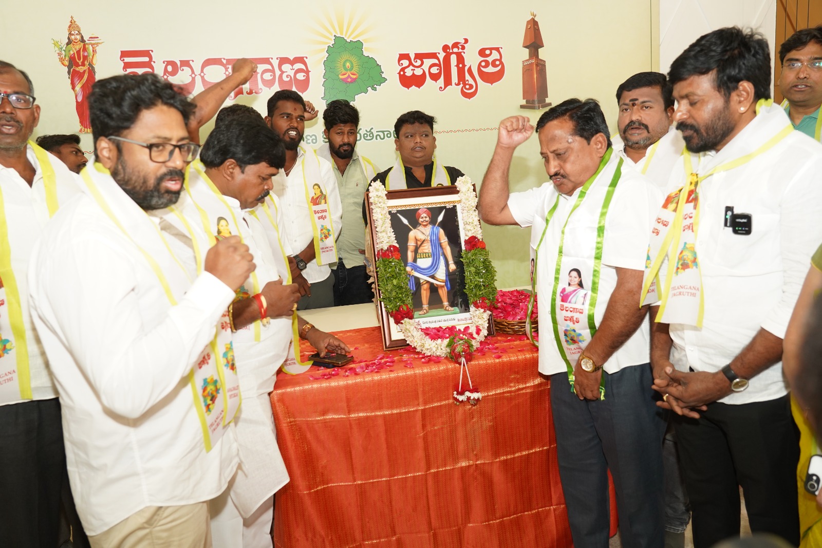Telangana Jagruthi Obanna tributes