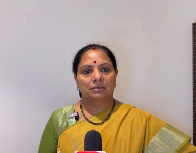 నీతి తప్పి ఒక జాతిపై సీఎం రేవంత్ రెడ్డి నిందలు