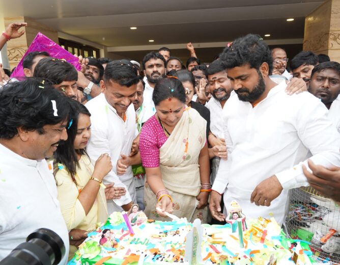 Kalvakuntla Kavitha birthday celebrations at Telangana Jagruthi office Hyderabad