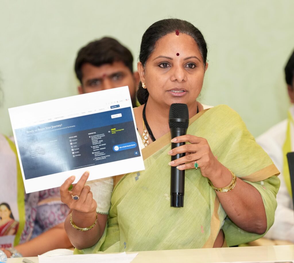 Kavitha press meet on Telangana fake budget
