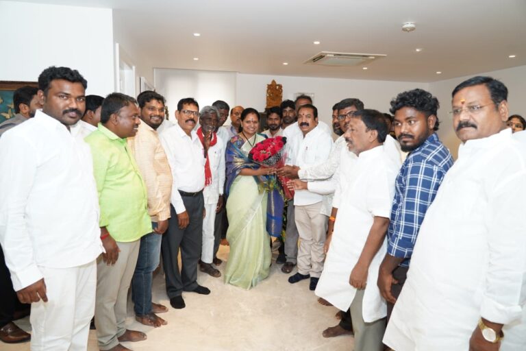 Kalvakuntla Kavitha meets SC sub-caste leaders demanding increase in SC reservations