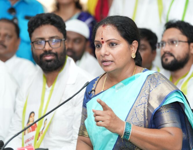 Kalvakuntla Kavitha Holds Key Meetings Ahead of New Political Party Formation in Telangana
