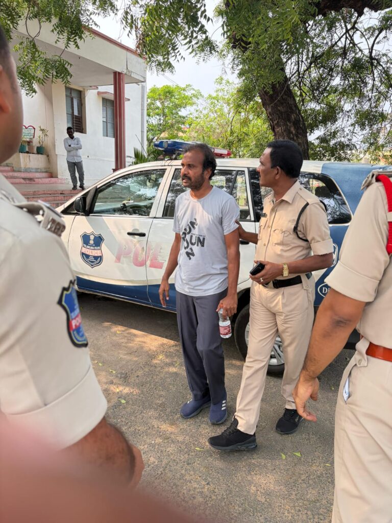 Kavitha condemns Visharadhan Maharaj arrest