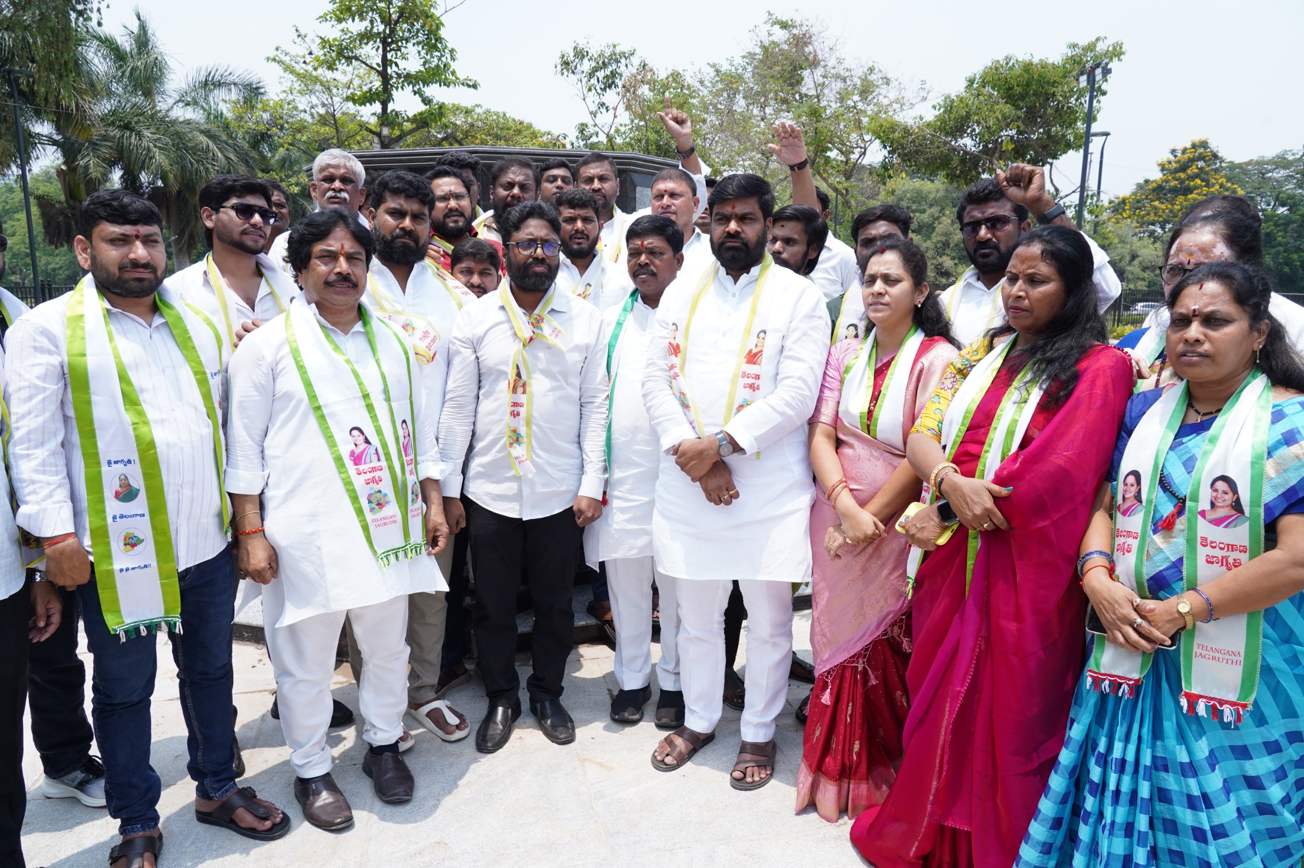 BC leaders protest delay in Mahatma Jyotirao Phule statue installation in Hyderabad