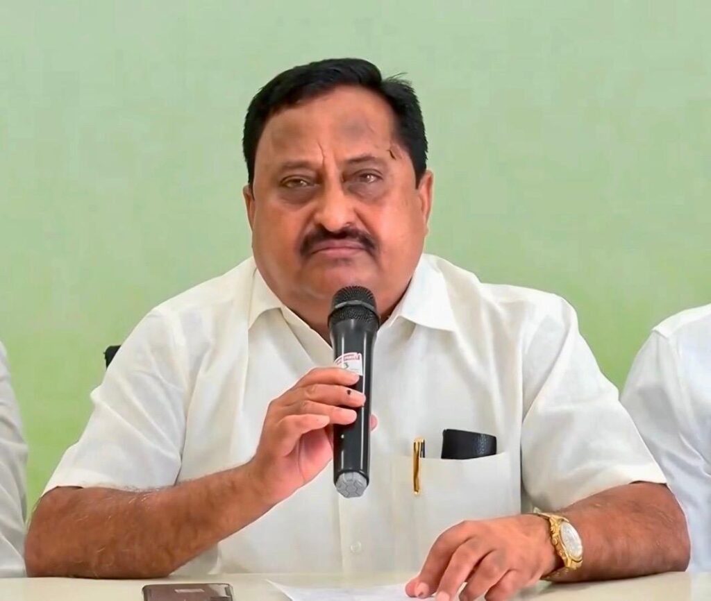 TRS leaders speak at Telangana Jagruthi office in Hyderabad targeting BRS over Telangana identity debate