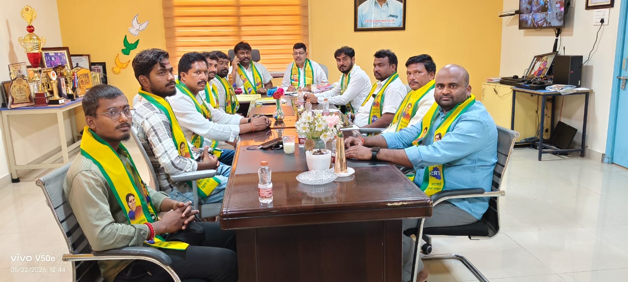 TRS leaders in Warangal intensified preparations for the statewide ‘Jenda Panduga’ campaign under the guidance of K Kavitha, focusing on grassroots outreach and organisational strengthening across Telangana.