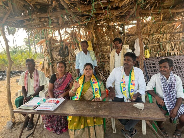 Suraarapu Krishnaveni said Kavitha is committed to Telangana movement goals and social justice.