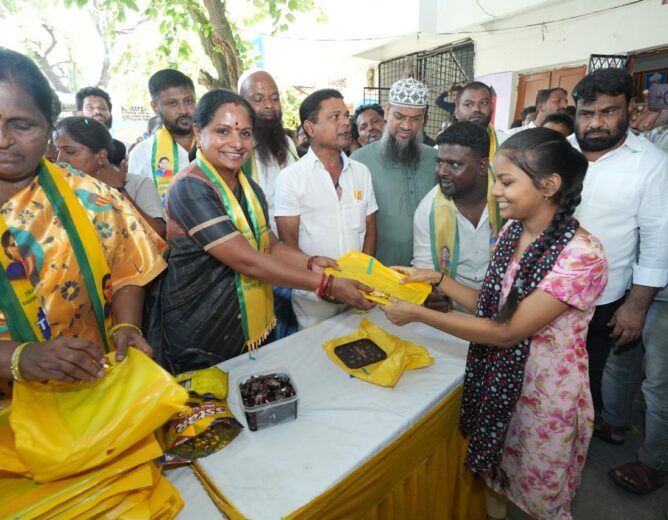 Telangana Rakshana Sena Chief Kalvakuntla Kavitha appealed to the public to make the July 2 land protest at Uppal Bhagayath a success. She also vowed to protect Telangana local status, employment rights, and secure house plots for Telangana movement activists