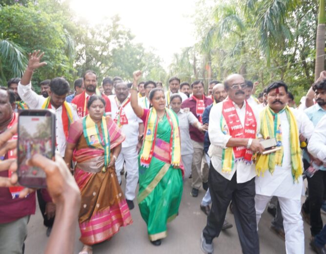 Kalvakuntla Kavitha says the Singareni Medical Board decision is a victory for HMS and Telangana Rakshana Sena, demanding monthly Medical Boards and hereditary jobs for eligible workers