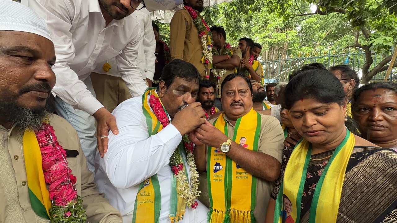 Auto drivers stage a protest at Dharna Chowk in Hyderabad demanding action on their concerns over electric autos and GO 263.