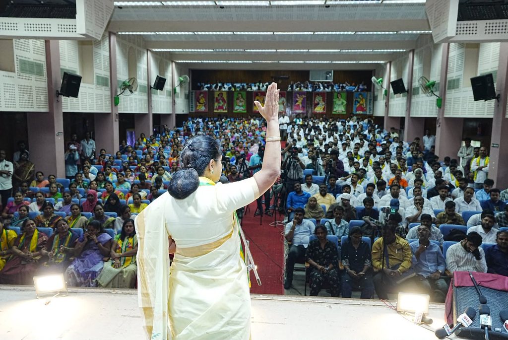 K Kavitha demands action on Telangana government employees’ PRC, DA arrears, OPS and other issues, setting September 18 as a deadline.