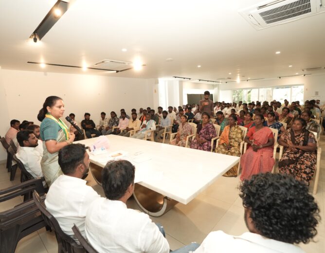 Kavitha opposes Hyderabad's garbage collection changes and backs Swachh Auto workers against proposed Ramky-linked plans