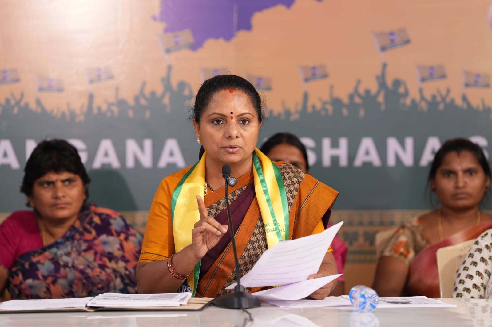 Telangana MBBS local quota faces fresh debate as Kalvakuntla Kavitha raises concerns over GO 33 and GO 150 and their impact on medical admissions.