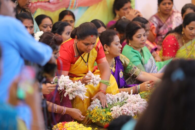 Kalvakuntla Kavitha joins women leaders for Bathukamma celebrations in Hyderabad