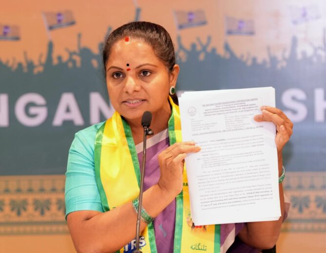 Kalvakuntla Kavitha Slams Revanth Reddy Over Telangana Drought