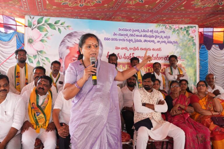 Kavitha calls for social justice and political representation for all sections while honouring Telangana martyrs’ aspirations